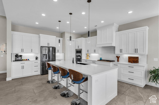 Photo 9 for MLS #2107578 at 483 W Palo Verde Way