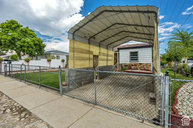 Photo 3 for MLS #2107579 at 4566 W 5375 South