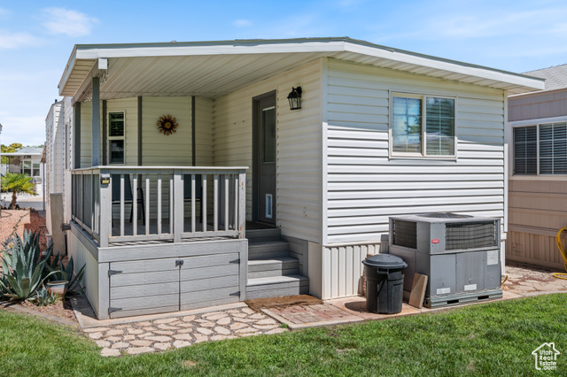 Photo 19 for MLS #2107584 at 1160 E Telegraph St #130
