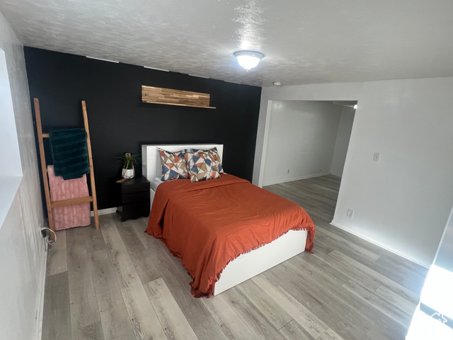 Photo 8 for MLS #2107589 at 955 E South Fork Cir