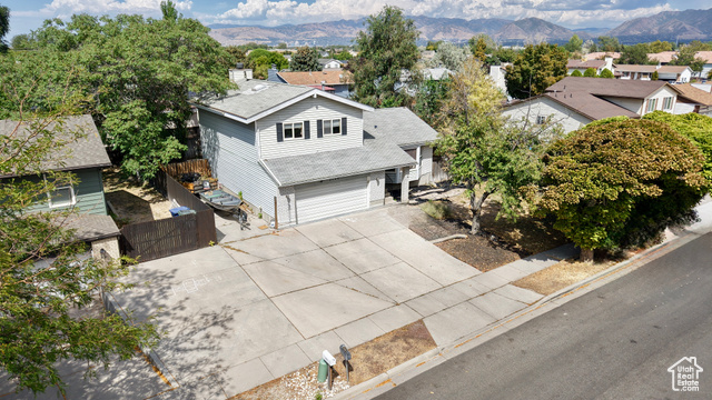 Photo 3 for MLS #2107590 at 2140 W 3860 South