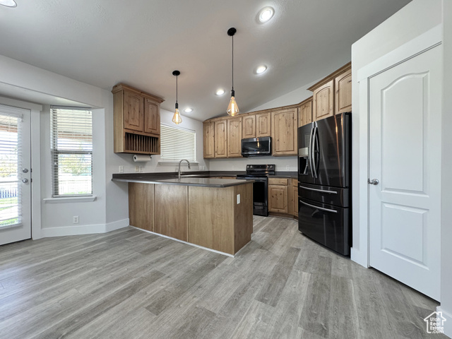 Photo 8 for MLS #2107595 at 57 Fairway Dr