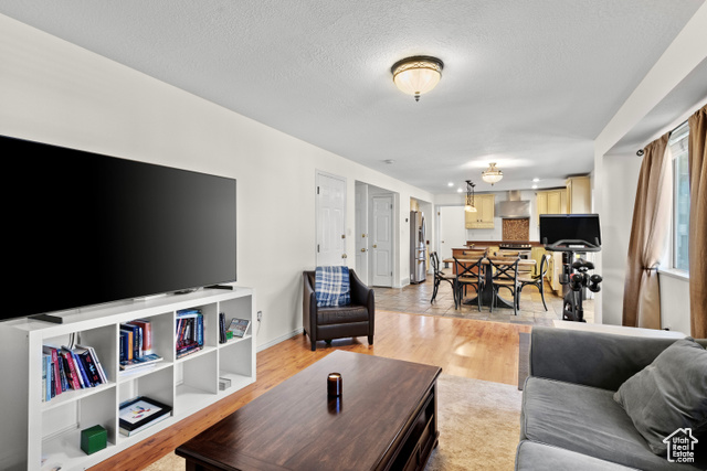 Photo 20 for MLS #2107600 at 1199 E Tiger Eye Dr