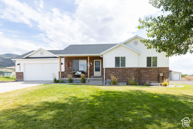2026 E SADDLEBACK DR, Enoch UT 84721
