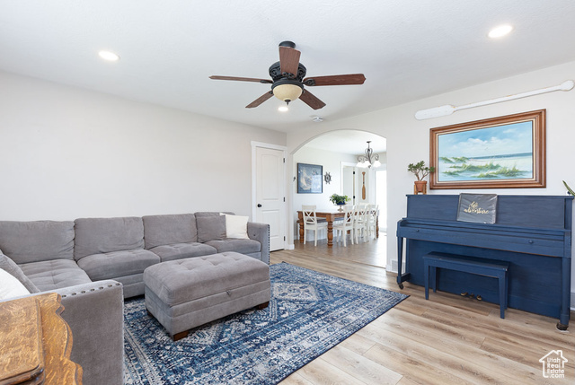 Photo 8 for MLS #2107602 at 2026 E Saddleback Dr