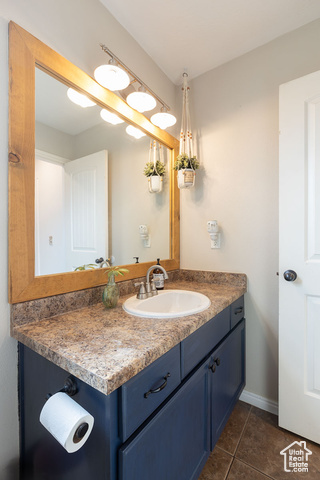 Photo 18 for MLS #2107602 at 2026 E Saddleback Dr