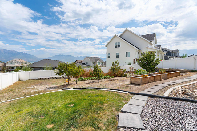 Photo 38 for MLS #2107603 at 3727 S Larkspur Cir