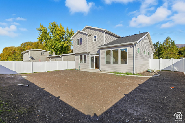 Photo 32 for MLS #2107605 at 727 S Robison Ln