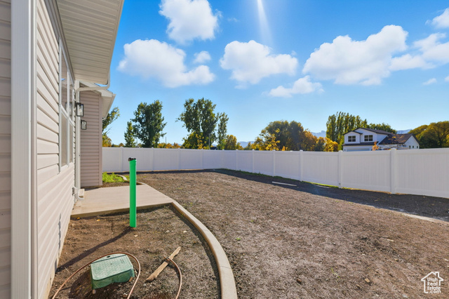 Photo 31 for MLS #2107605 at 727 S Robison Ln