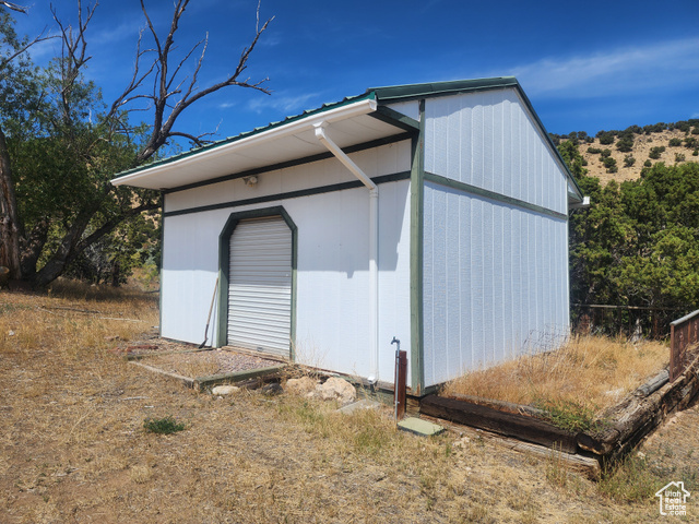 Photo 5 for MLS #2107610 at 1010 W Hwy 43