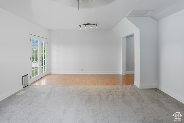 Photo 9 for MLS #2107612 at 69 Beacon Ave