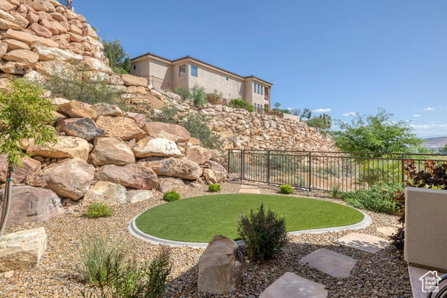 Photo 63 for MLS #2107615 at 1648 S Quartz Dr
