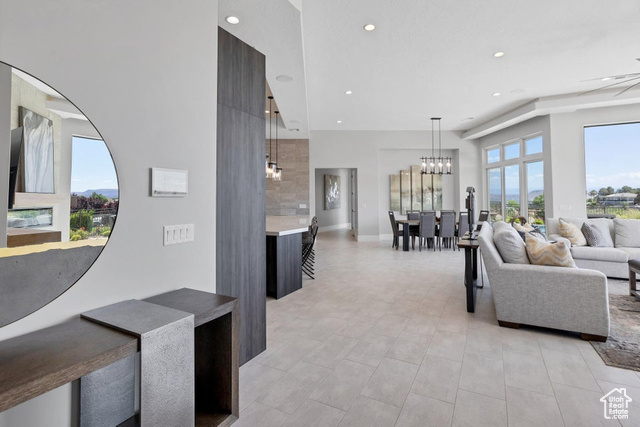 Photo 17 for MLS #2107615 at 1648 S Quartz Dr