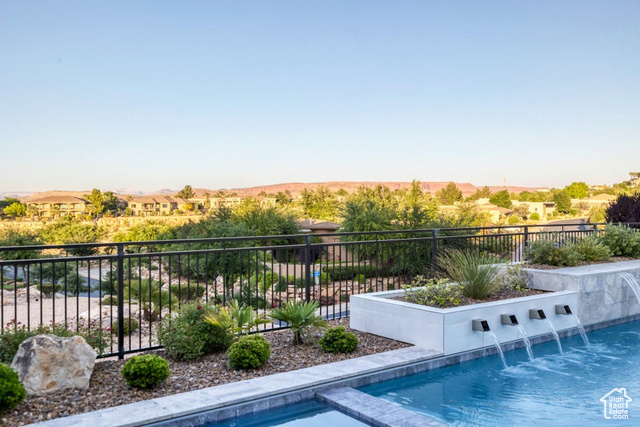 Photo 5 for MLS #2107615 at 1648 S Quartz Dr