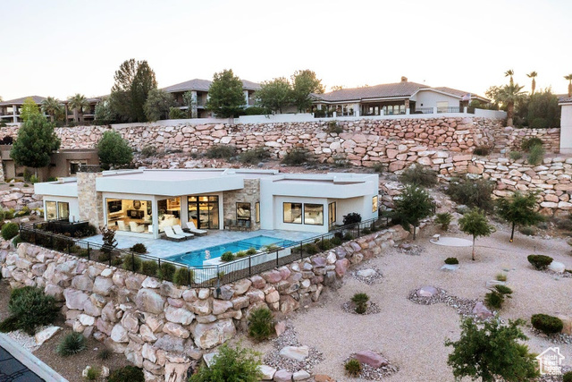 MLS #2107615 - 1648 S Quartz Dr