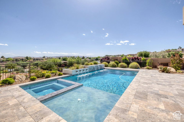 Photo 7 for MLS #2107615 at 1648 S Quartz Dr