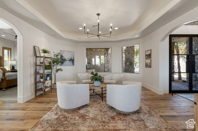Photo 18 for MLS #2107623 at 1343 W Cambridge Ave #204