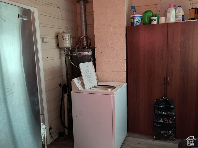 Photo 8 for MLS #2107627 at 381 E 300 South