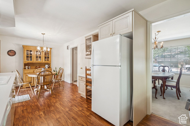 Photo 13 for MLS #2107639 at 1970 E Logan Ave