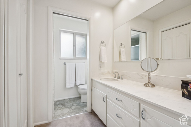 Photo 22 for MLS #2107639 at 1970 E Logan Ave