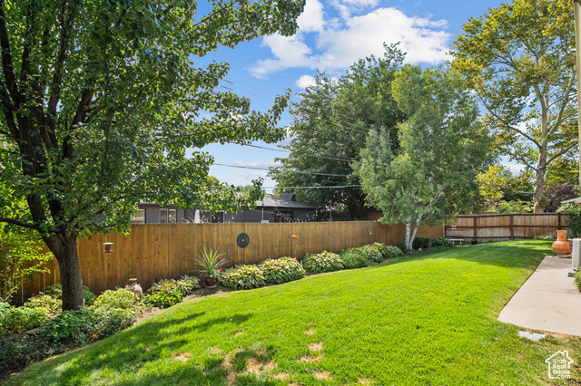 Photo 38 for MLS #2107639 at 1970 E Logan Ave