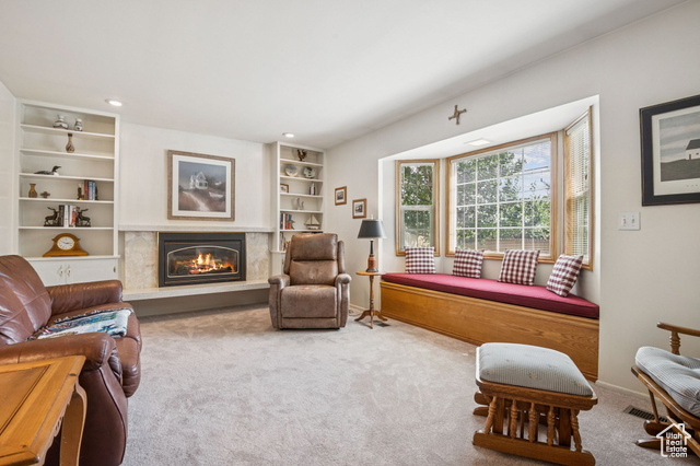 Photo 16 for MLS #2107639 at 1970 E Logan Ave