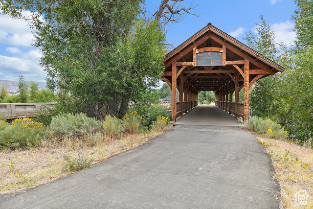 Photo 38 for MLS #2107642 at 856 E Zurich Ln