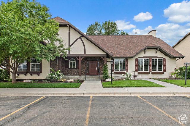 Photo 30 for MLS #2107642 at 856 E Zurich Ln