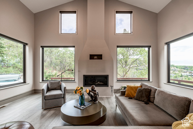 Photo 5 for MLS #2107643 at 7515 Stagecoach Dr