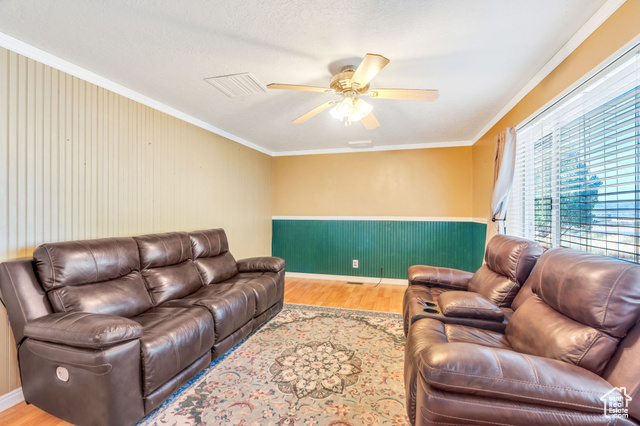 Photo 20 for MLS #2107644 at 595 S 100 East
