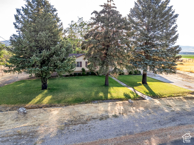 Photo 4 for MLS #2107644 at 595 S 100 East