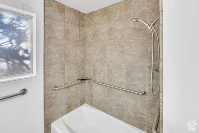 Photo 28 for MLS #2107644 at 595 S 100 East