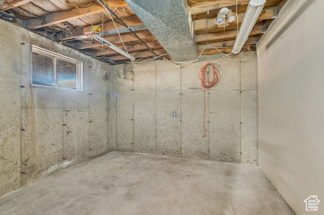 Photo 31 for MLS #2107644 at 595 S 100 East