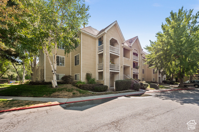 1212 E WATERSIDE CV #12, Midvale UT 84047