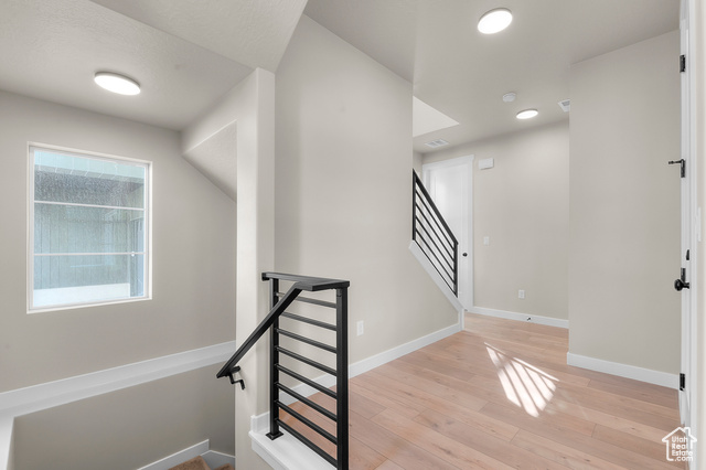 Photo 5 for MLS #2107661 at 3979 W Red Clover Dr
