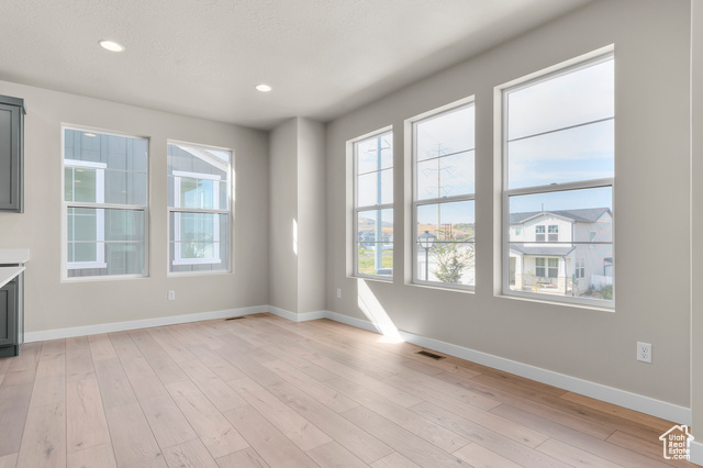 Photo 15 for MLS #2107661 at 3979 W Red Clover Dr