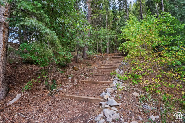 2889 Stewart Rd E 10