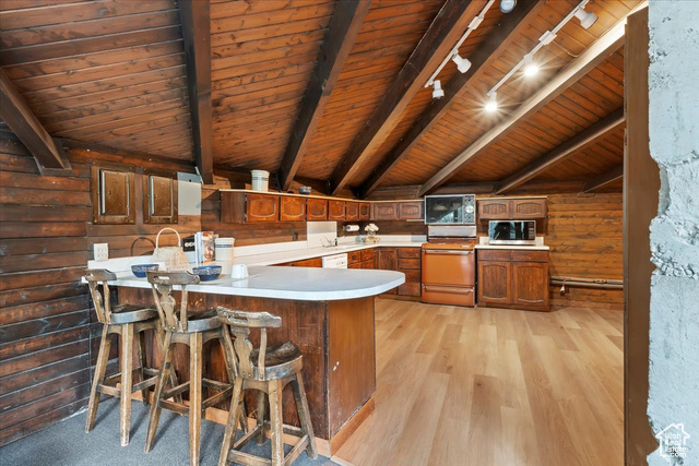 2889 Stewart Rd E 10