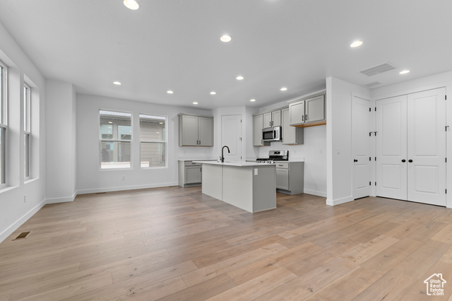 Photo 9 for MLS #2107668 at 3944 W 2800 North