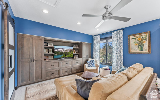 Photo 19 for MLS #2107672 at 2867 Lucky John Dr