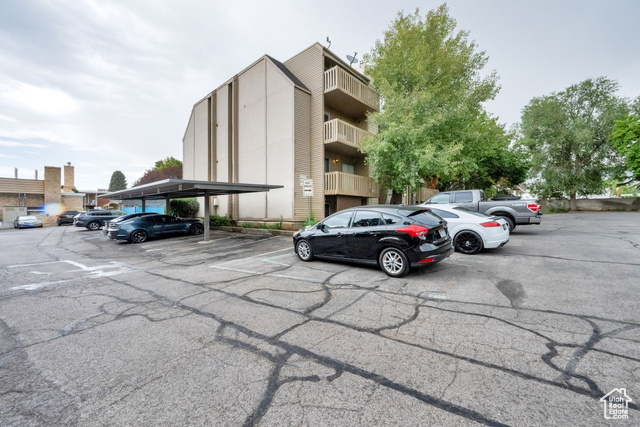 Photo 11 for MLS #2107675 at 2220 E Murray Holladay Rd #405