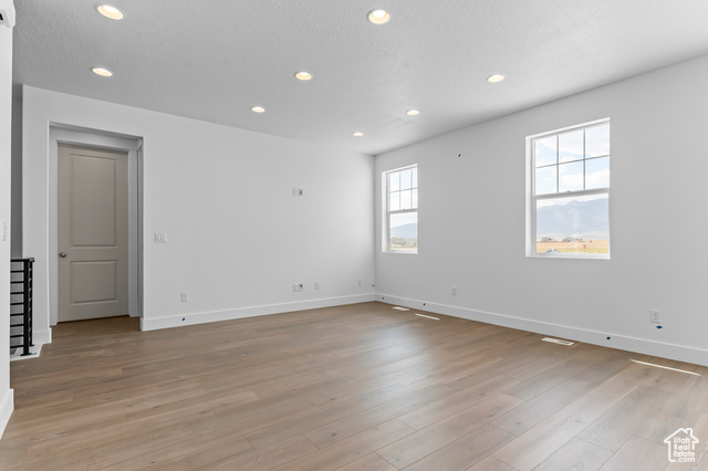 Photo 9 for MLS #2107676 at 6731 N Desert Crk