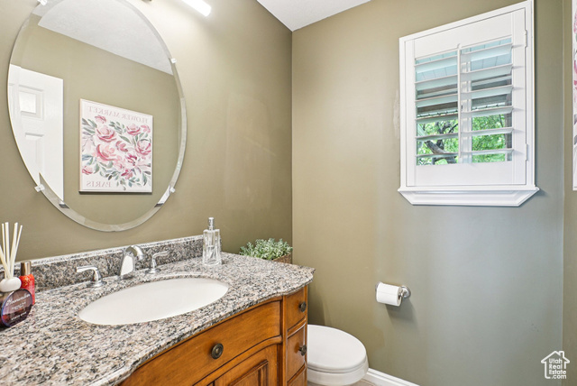 Photo 19 for MLS #2107684 at 1671 E Timoney Rd