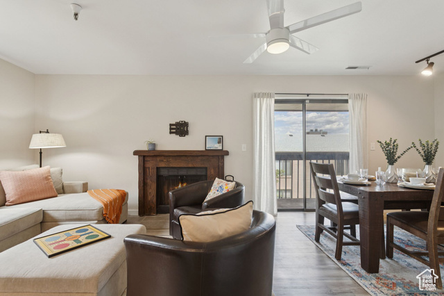 Photo 11 for MLS #2107687 at 1650 Upper Ironhorse Loop #H6