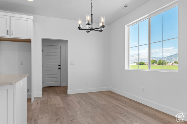 Photo 11 for MLS #2107688 at 1944 S 2425 West