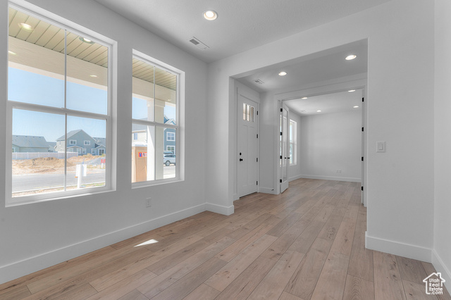 Photo 7 for MLS #2107688 at 1944 S 2425 West