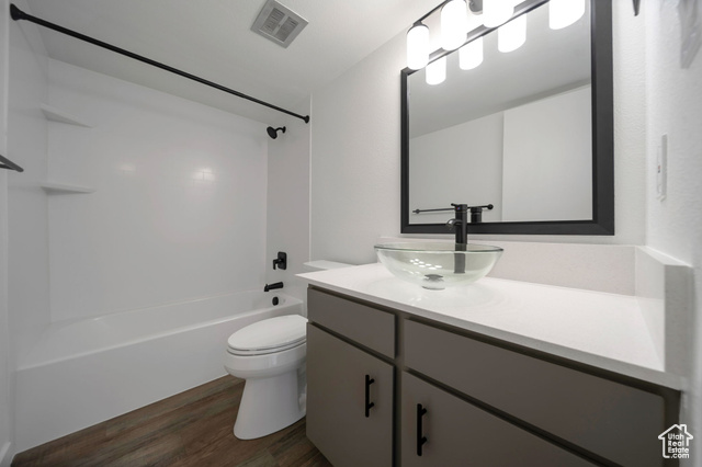 Photo 17 for MLS #2107691 at 4077 S Tralee Cir