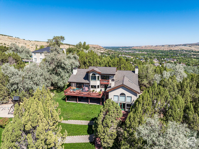 Photo 2 for MLS #2107712 at 1420 Cedar Lake Rd