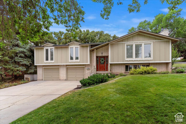 MLS #2107716 - 1710 Mohawk Ln