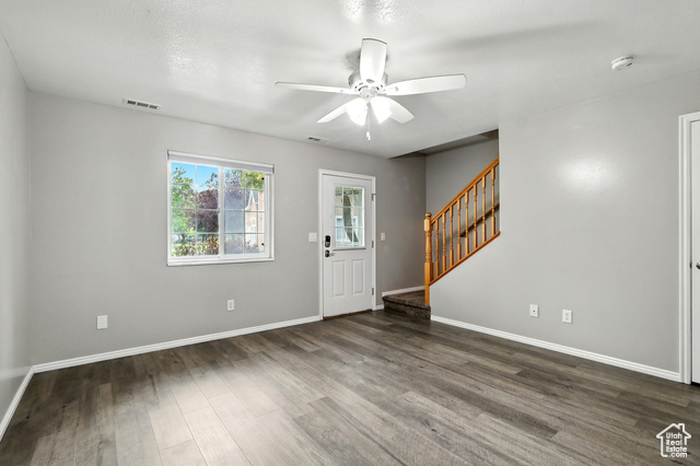 Photo 10 for MLS #2107725 at 48 Kensington Pl